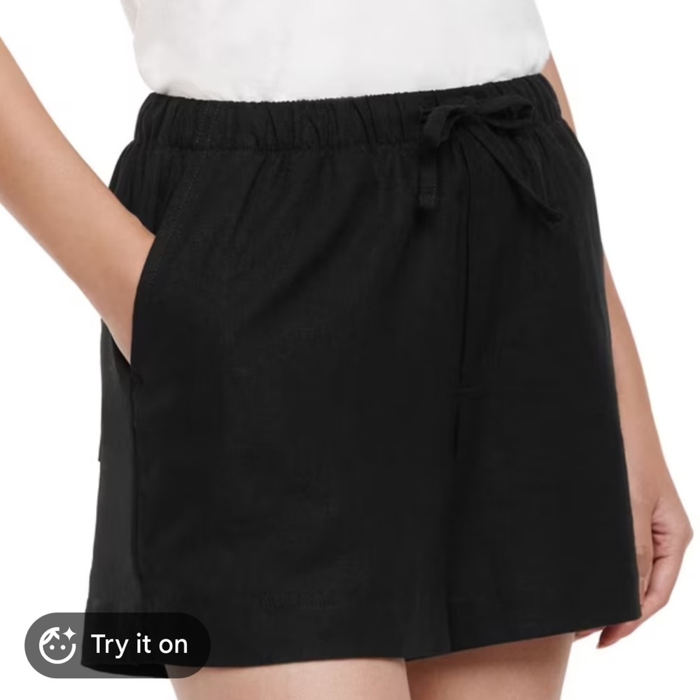 Gap Women’s Black Drawstring Casual Shorts